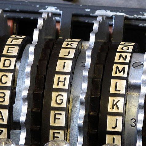 Enigma wheels within alphabet rings in position in an Enigma scrambler, Ted Coles, 2011, Wikimedia Commons, CC0 1.0